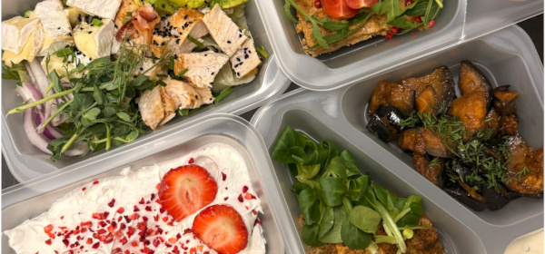 Smaczne posiłki keto z dostawą pod drzwi